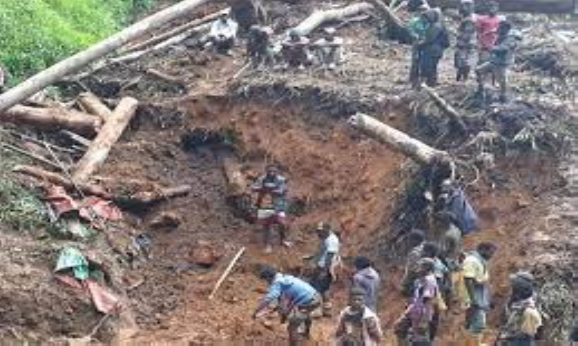 Eight Killed In Guinean Gold Mine Landslide