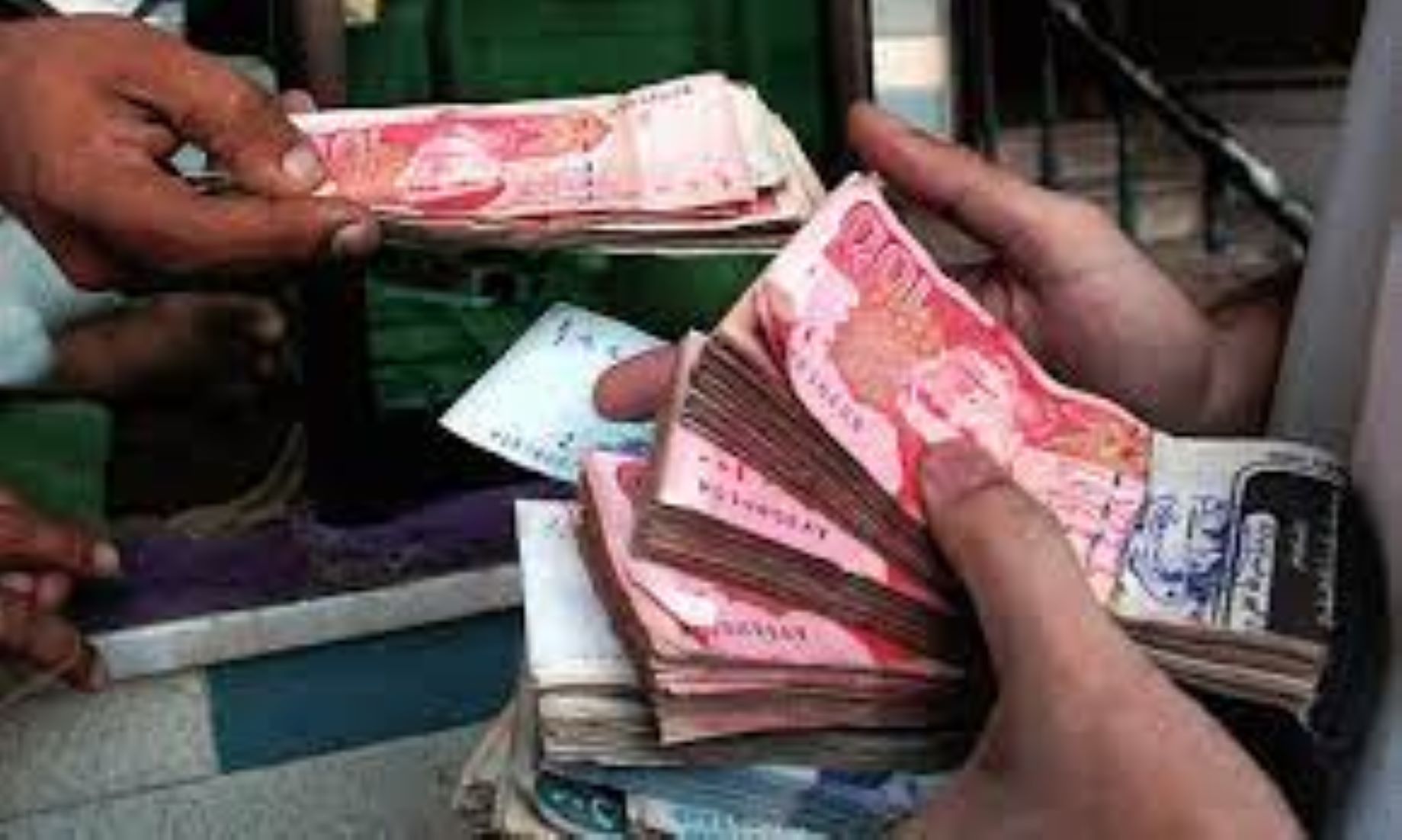 Pakistani Rupee Continues To Get Strength Against USD