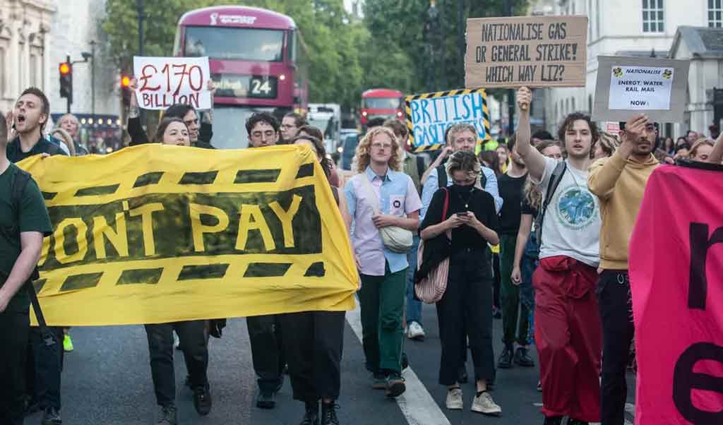 Huge turnouts reported at UK cost of living strikes