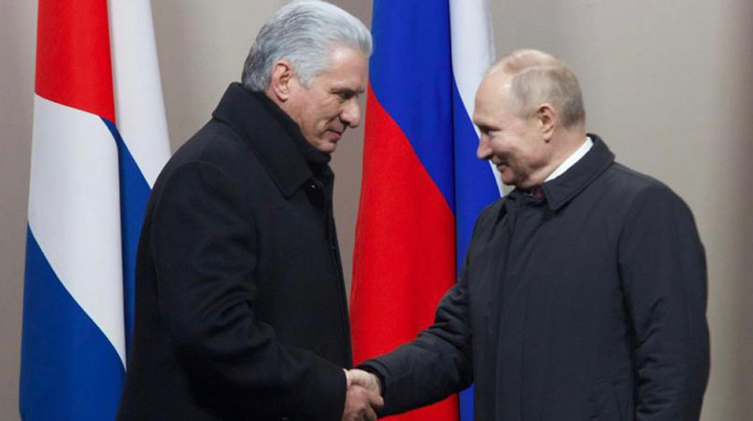 Presidents of Cuba and Russia hold official talks