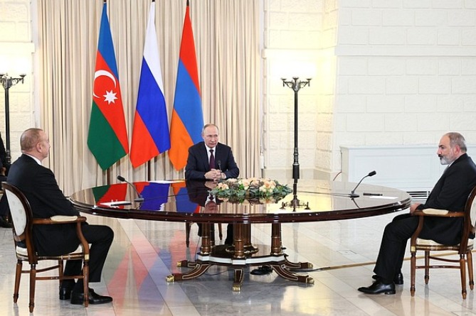 Azerbaijan, Armenia agree to work toward peace treaty