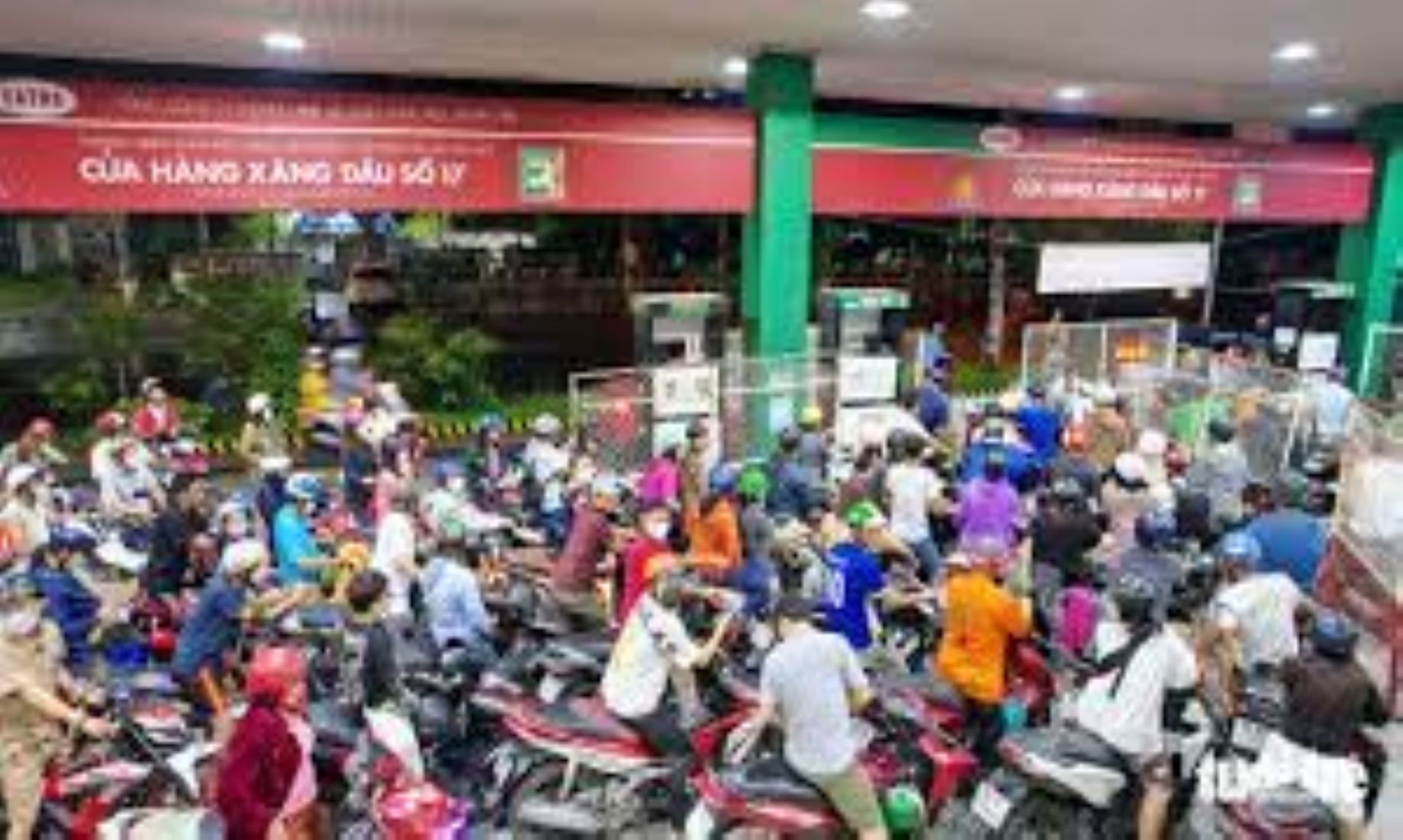 Vietnam Asked Lenders To Support Fuel Traders Amid Disrupted Supply