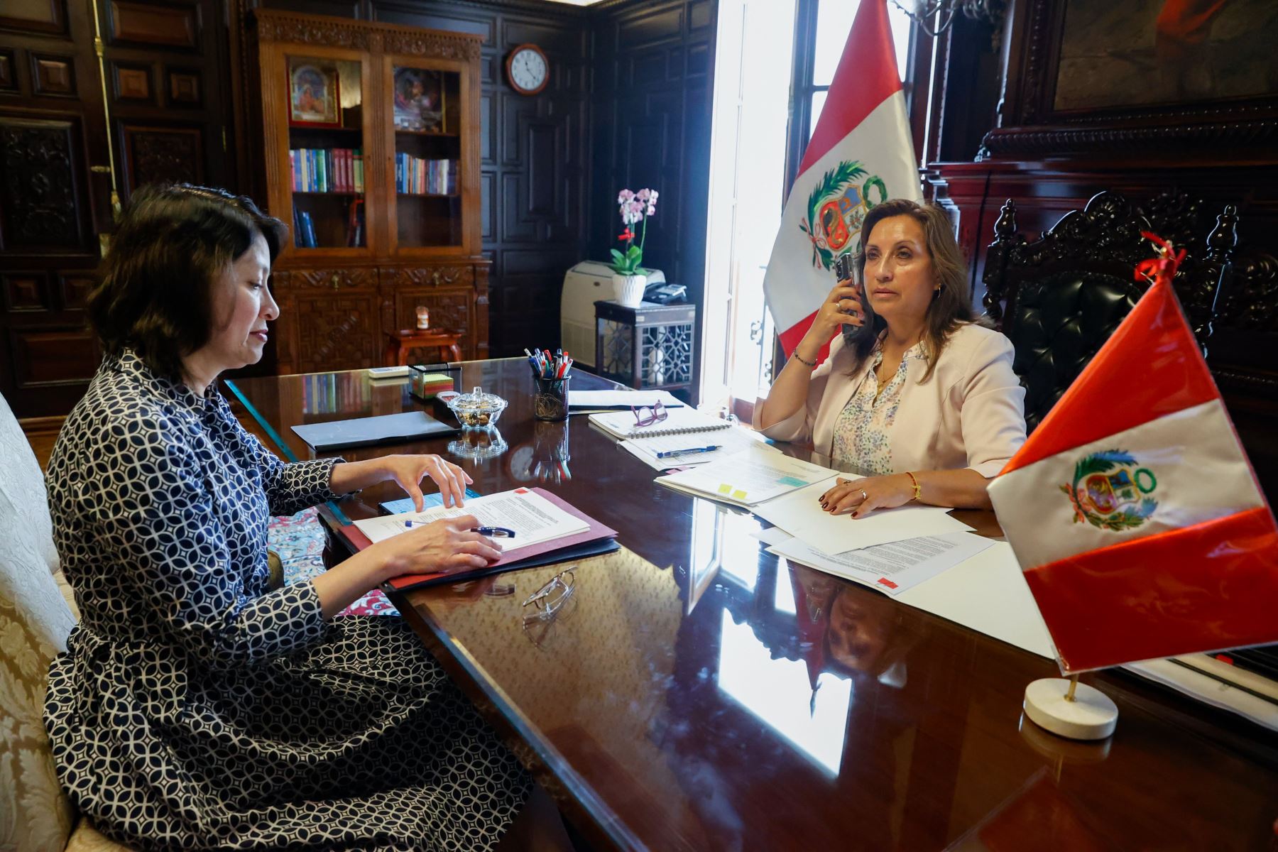 Peru’s President thanks Ecuadorian counterpart for support towards presidential transition