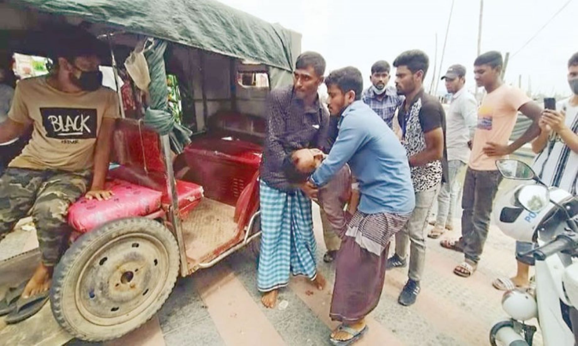 Pre-Polls Violence Left One Dead, Dozens Injured In Bangladesh