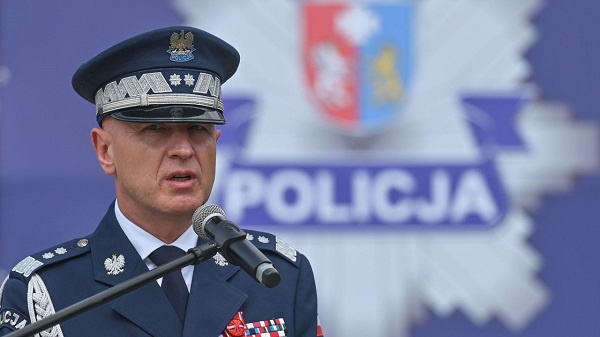 Exploding gift sends Polish police chief to hospital after Ukraine visit