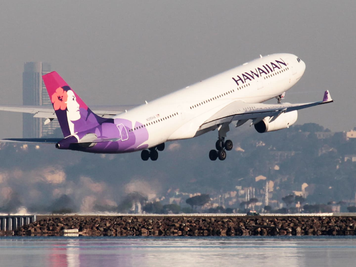 US: Severe turbulence on Hawaii-bound flight injures 36