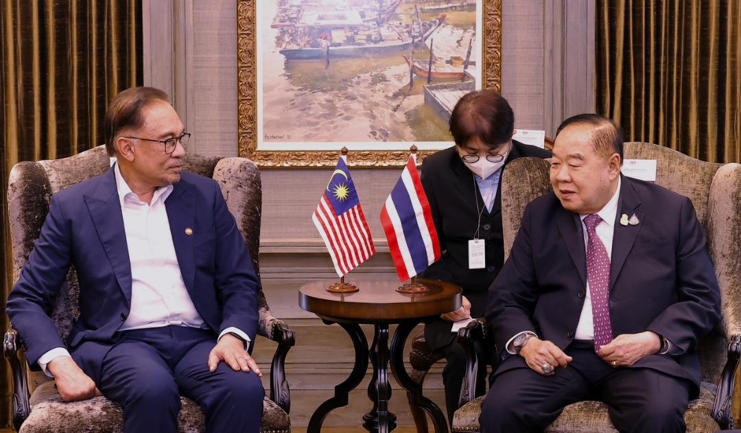 Malaysian PM Anwar receives courtesy call from Thai DPM