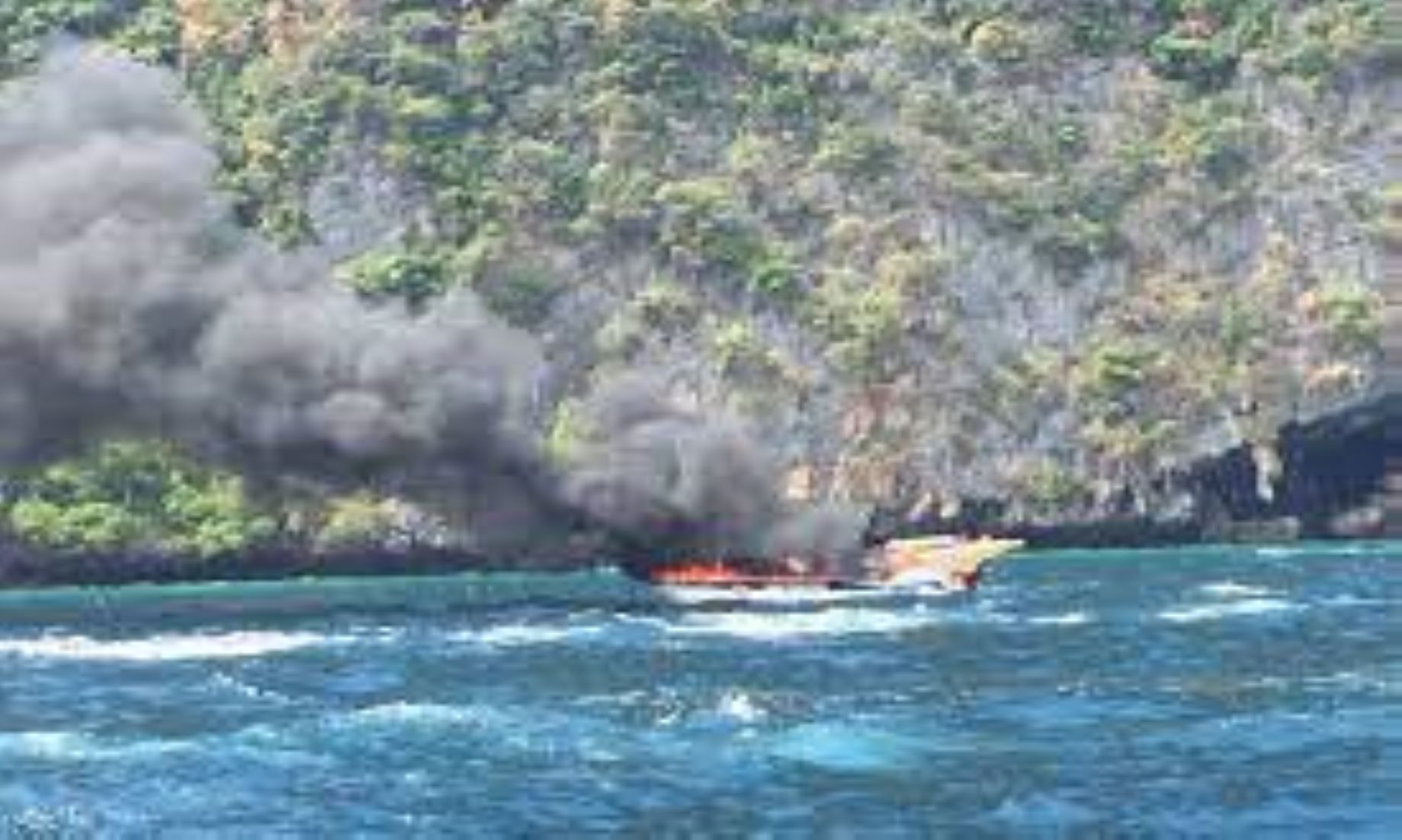 Ferry Boat Explosion Injured 17 In Myanmar