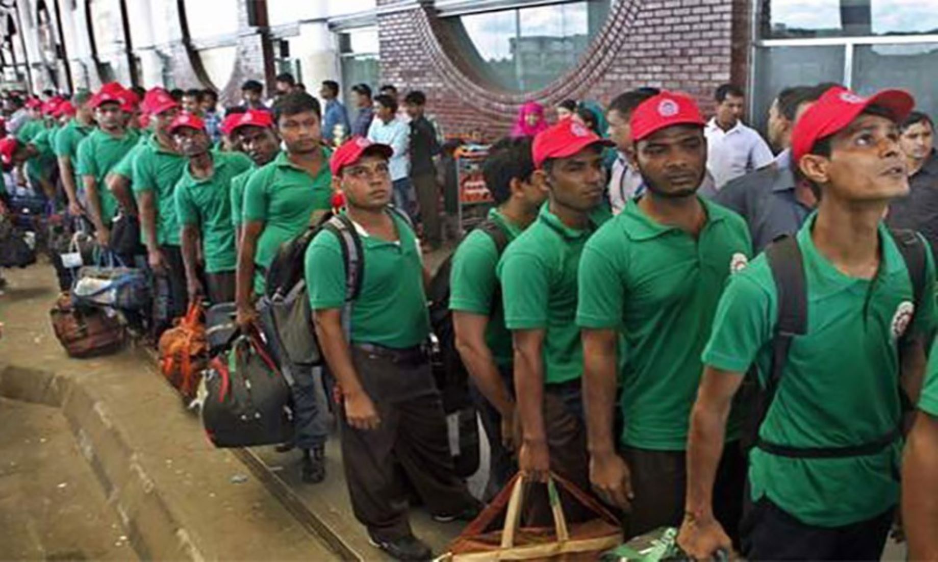 Bangladesh Sees Robust Rise In Overseas Employment