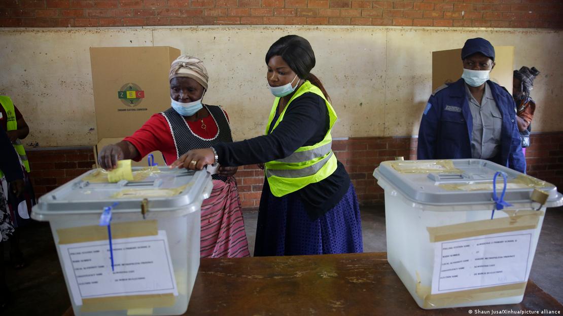 Zimbabwe gears up for 2023 election amid economic woes