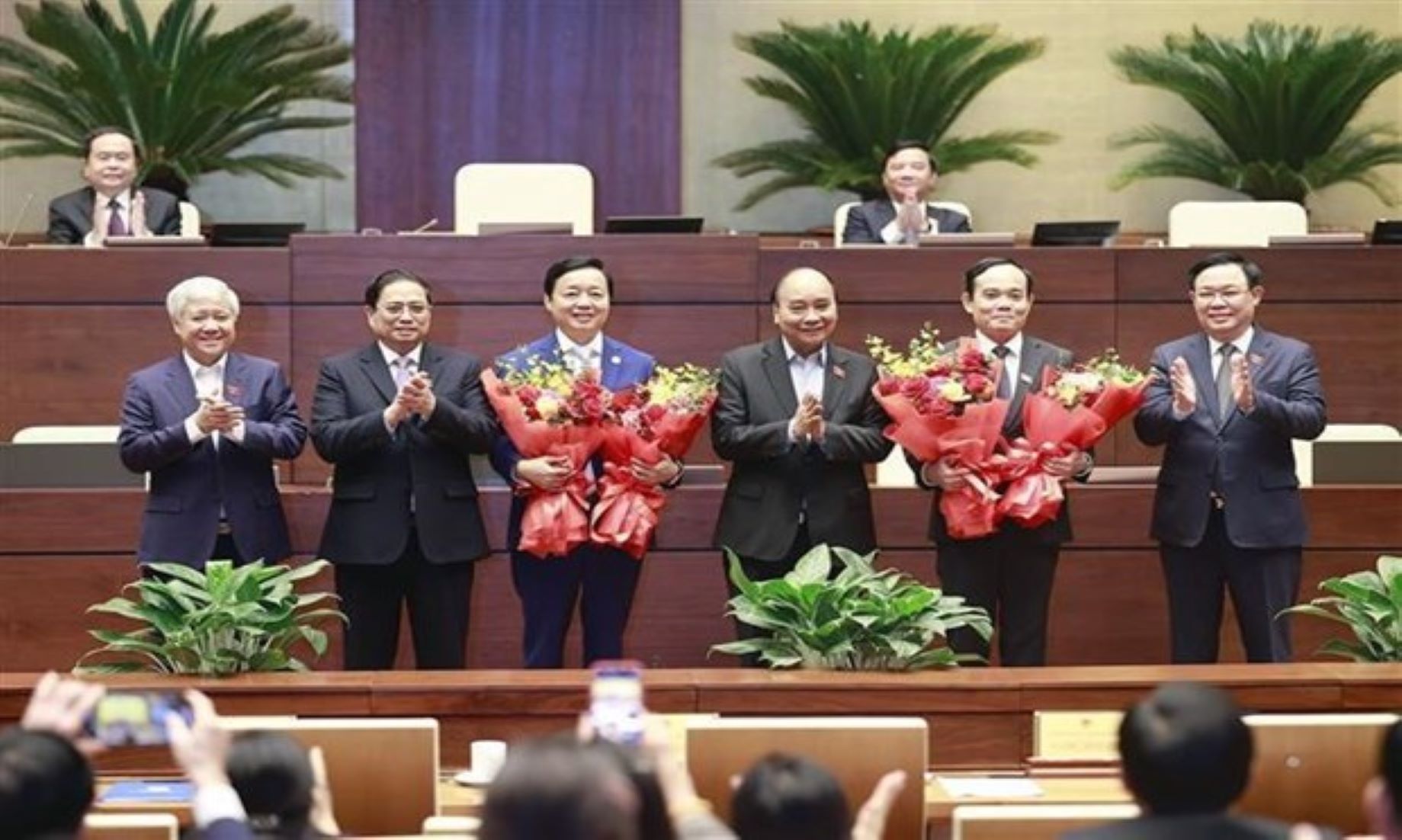 Vietnam Appoints Two New Deputy PMs