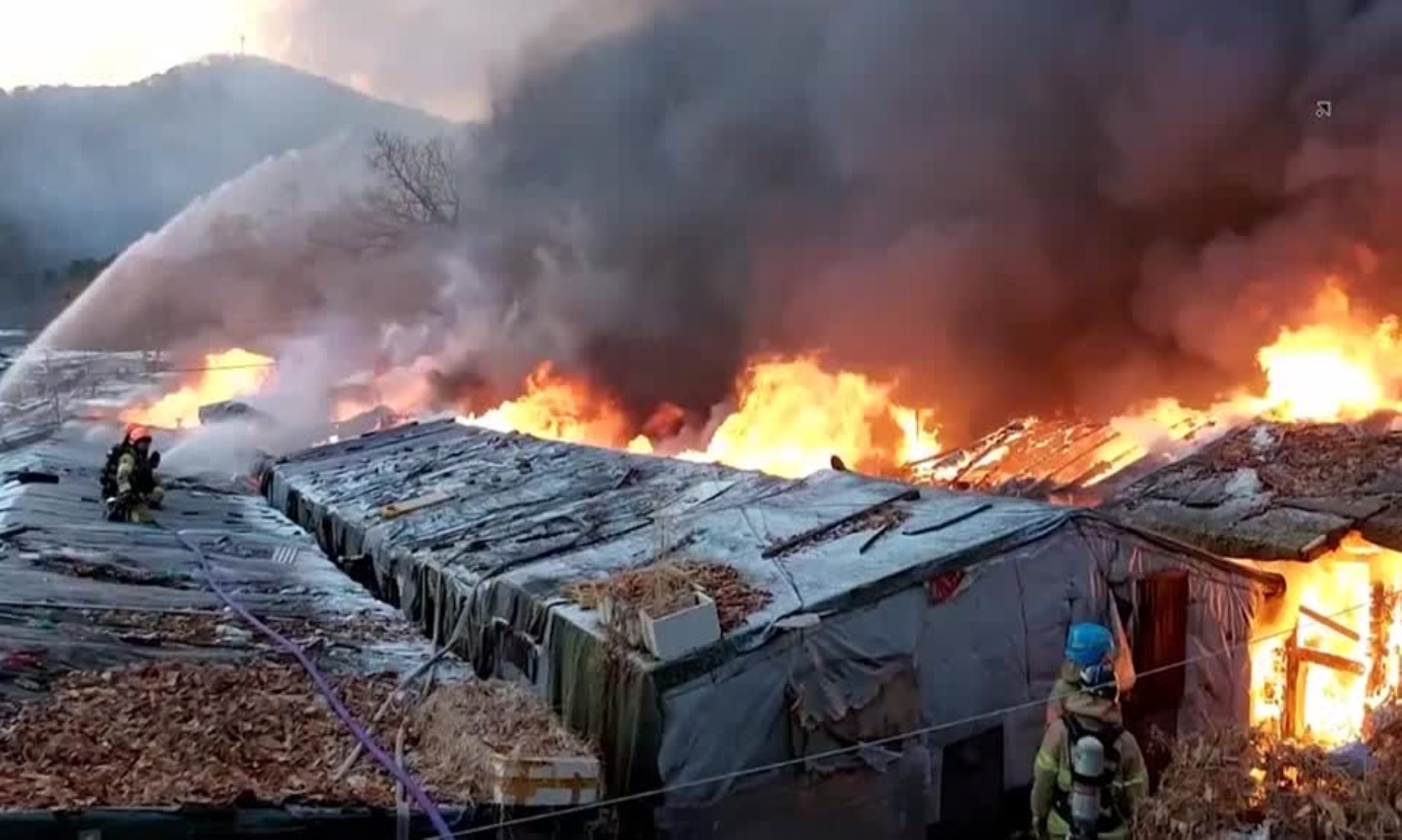 About 500 People Evacuated Homes In S.Korea’s Shantytown Fire