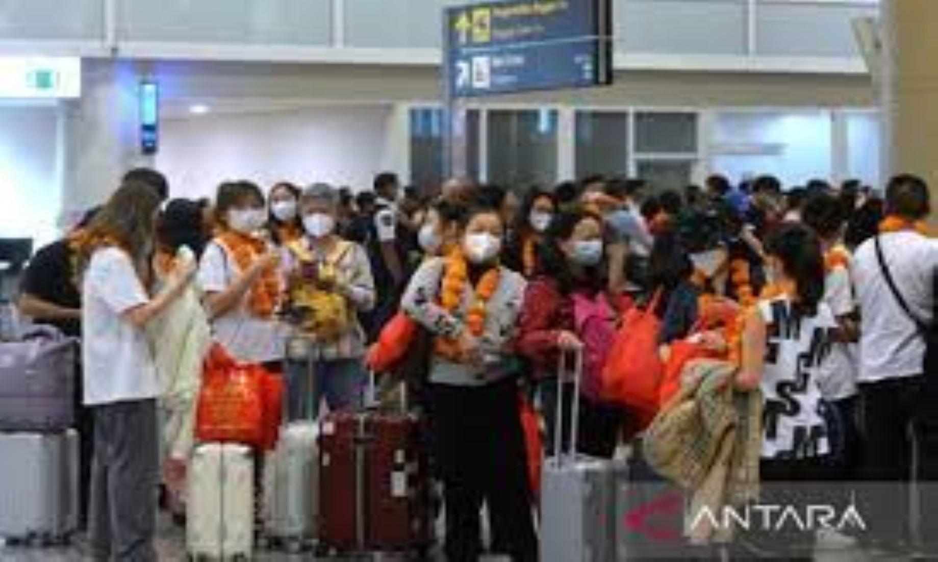 Bali Welcomed Back First Charter Flight Of Chinese Tourists