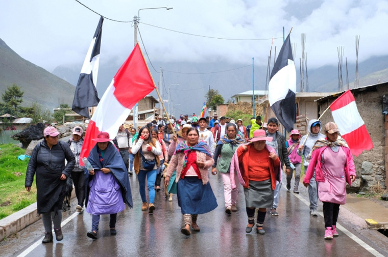 Peru unrest: Congress debated a bill bringing elections forward as protests boil