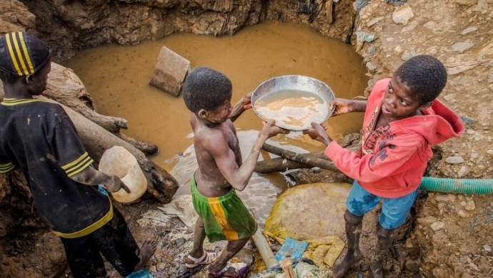 Tanzania: No children employment in mines, PM orders