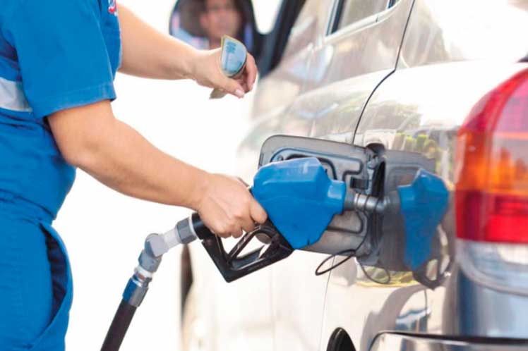 Nicaraguan government to cover full fuel price increase