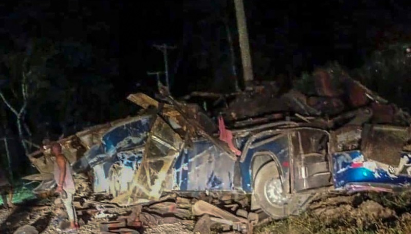 Update: At least 39 dead in Panama migrant bus crash