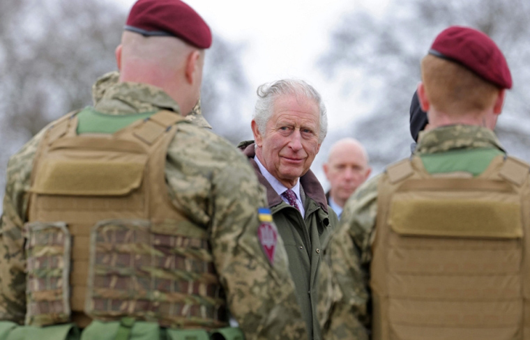 Russia-Ukraine conflict: King Charles watches Ukraine troops training in UK