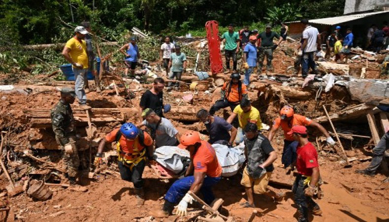 Update: Brazil storm death toll rises to 54 including 15 children; message condolence from Pope Francis