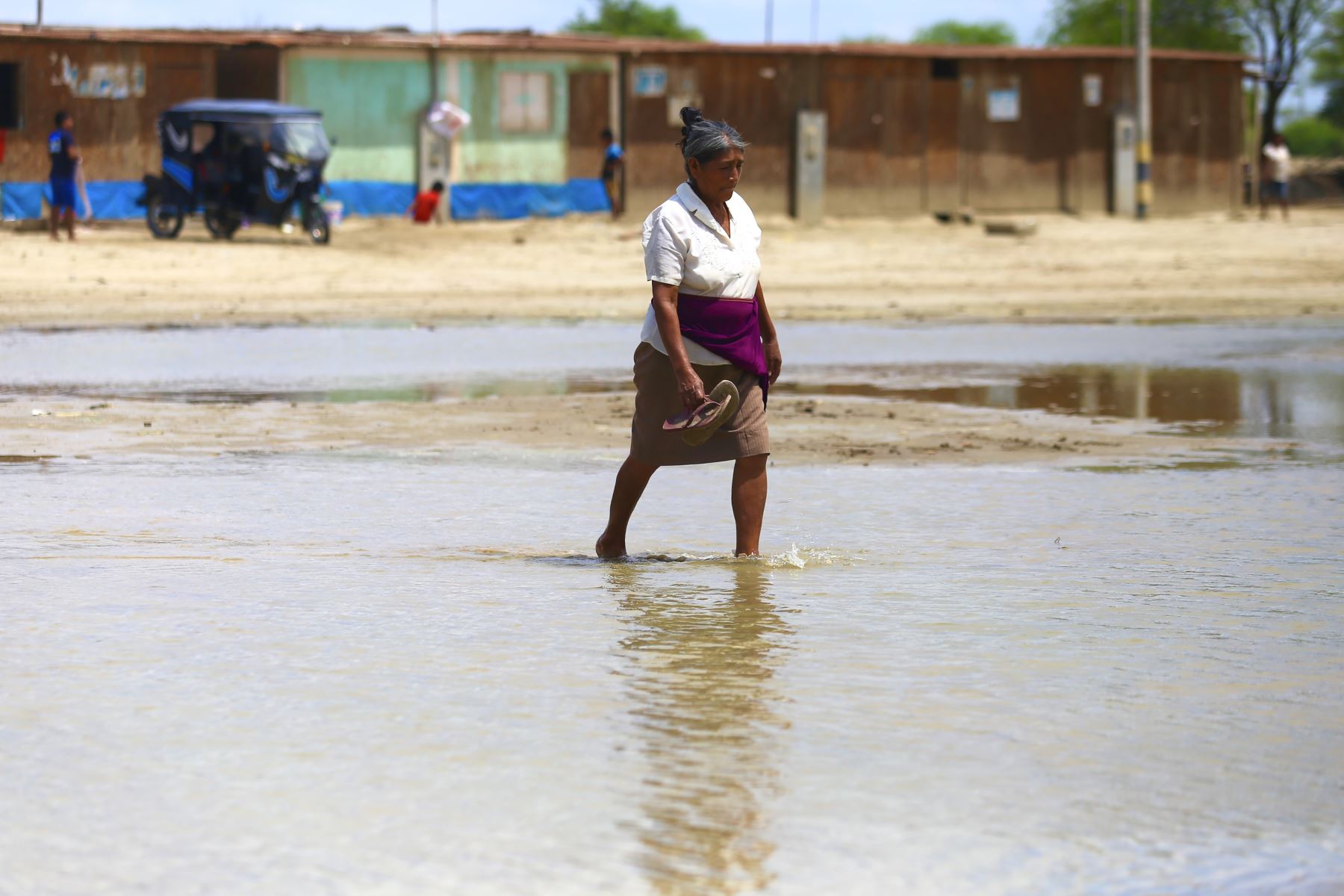 Peru: 452 districts on northern coast and highlands at risk due to heavy rains