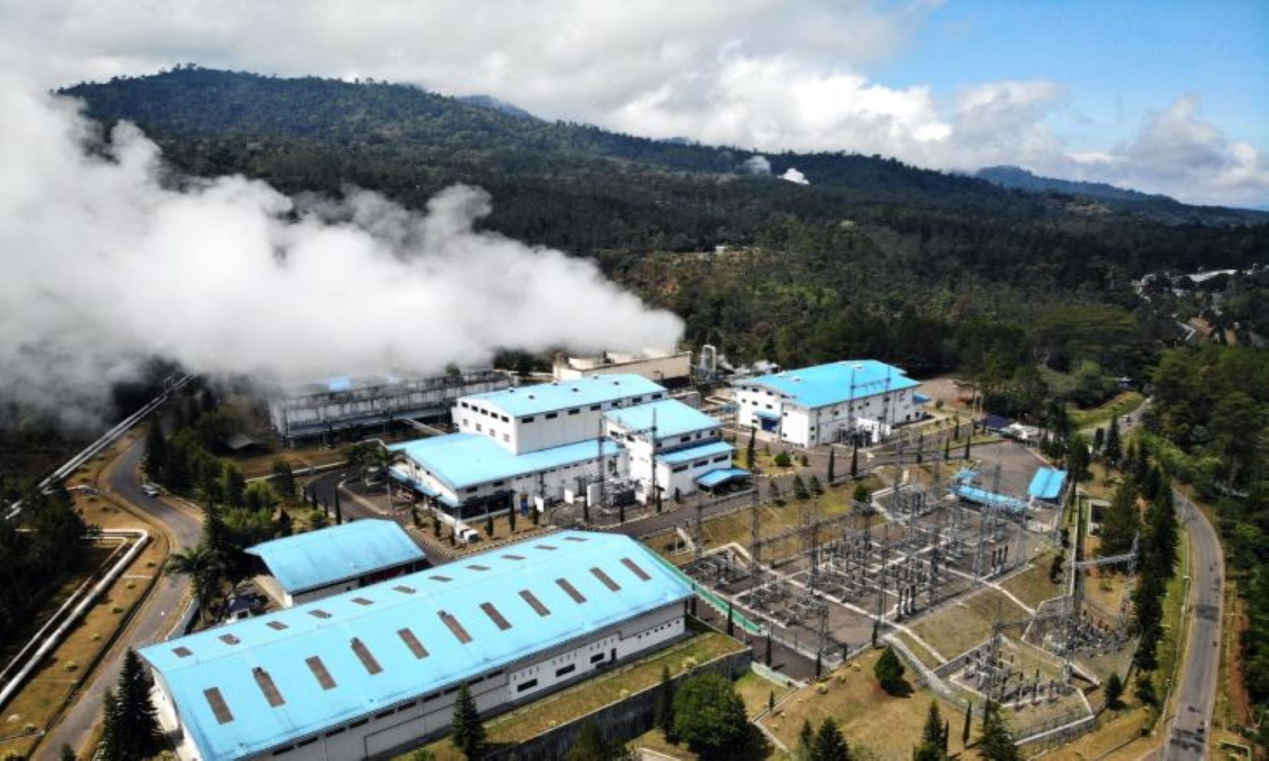 Indonesia Seeks Investors For New Geothermal Projects