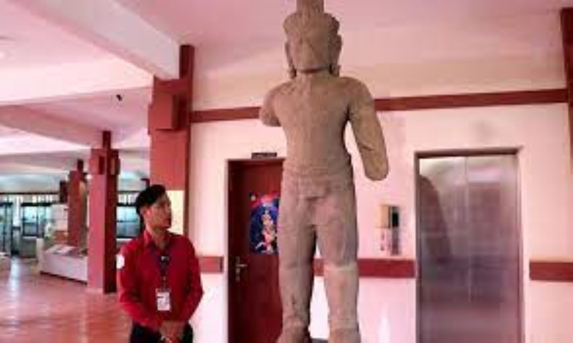 Centuries-Old Door Guardian Statue Displayed At Museum In Cambodia’s Siem Reap