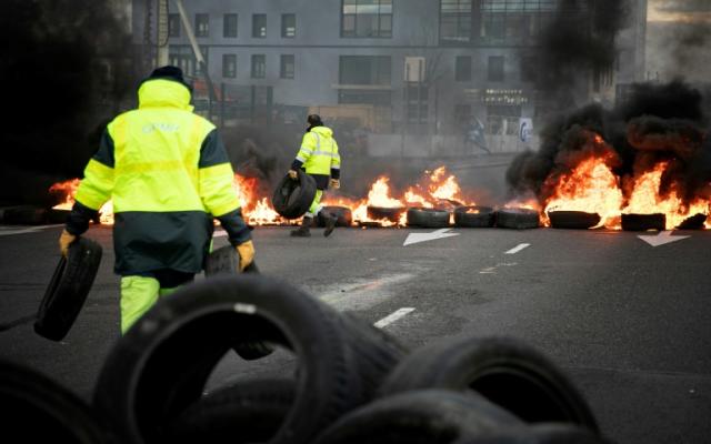 Last-gasp strikes seek to prevent French pension reform