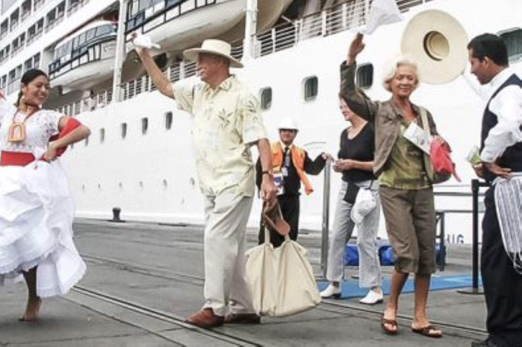 Peru: APM Terminals Callao received 30 cruise ships after 2 years of pandemic