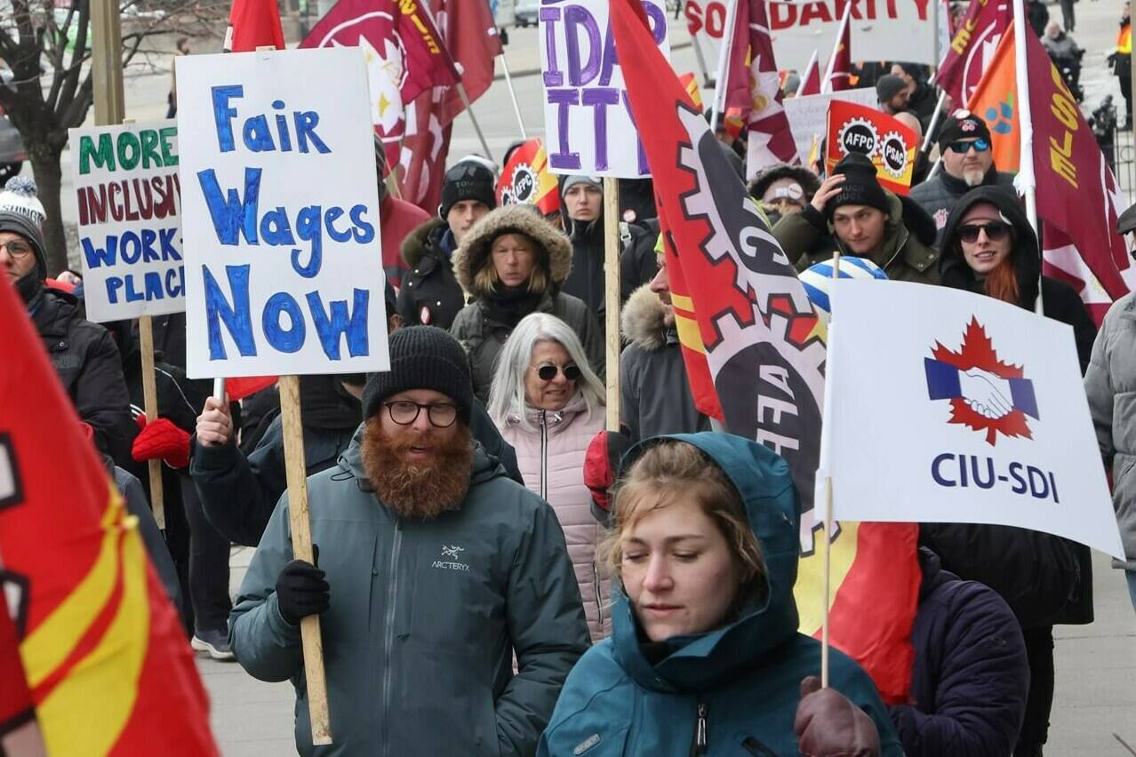 Canada’s largest federal public service union announces nationwide general strike