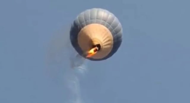 Mexico: Two die when hot-air balloon catches fire