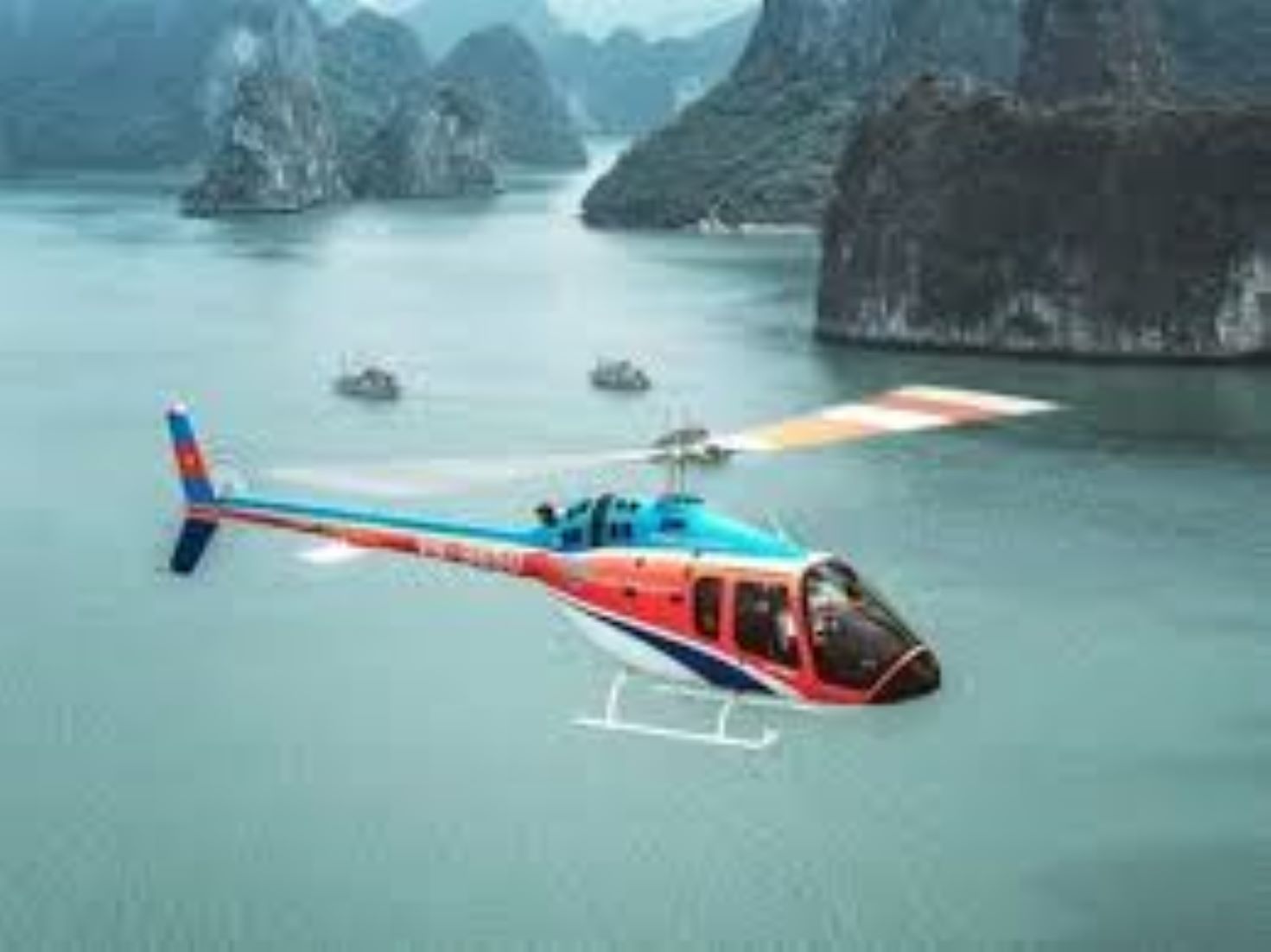 Vietnamese Helicopter Crashed Causing Two Dead, Three Missing