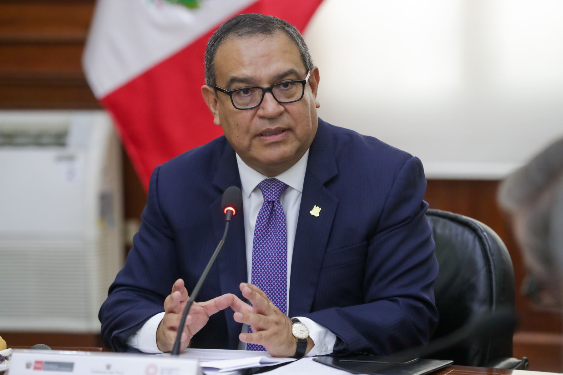 Prime Minister: Peru to expel undocumented foreigners