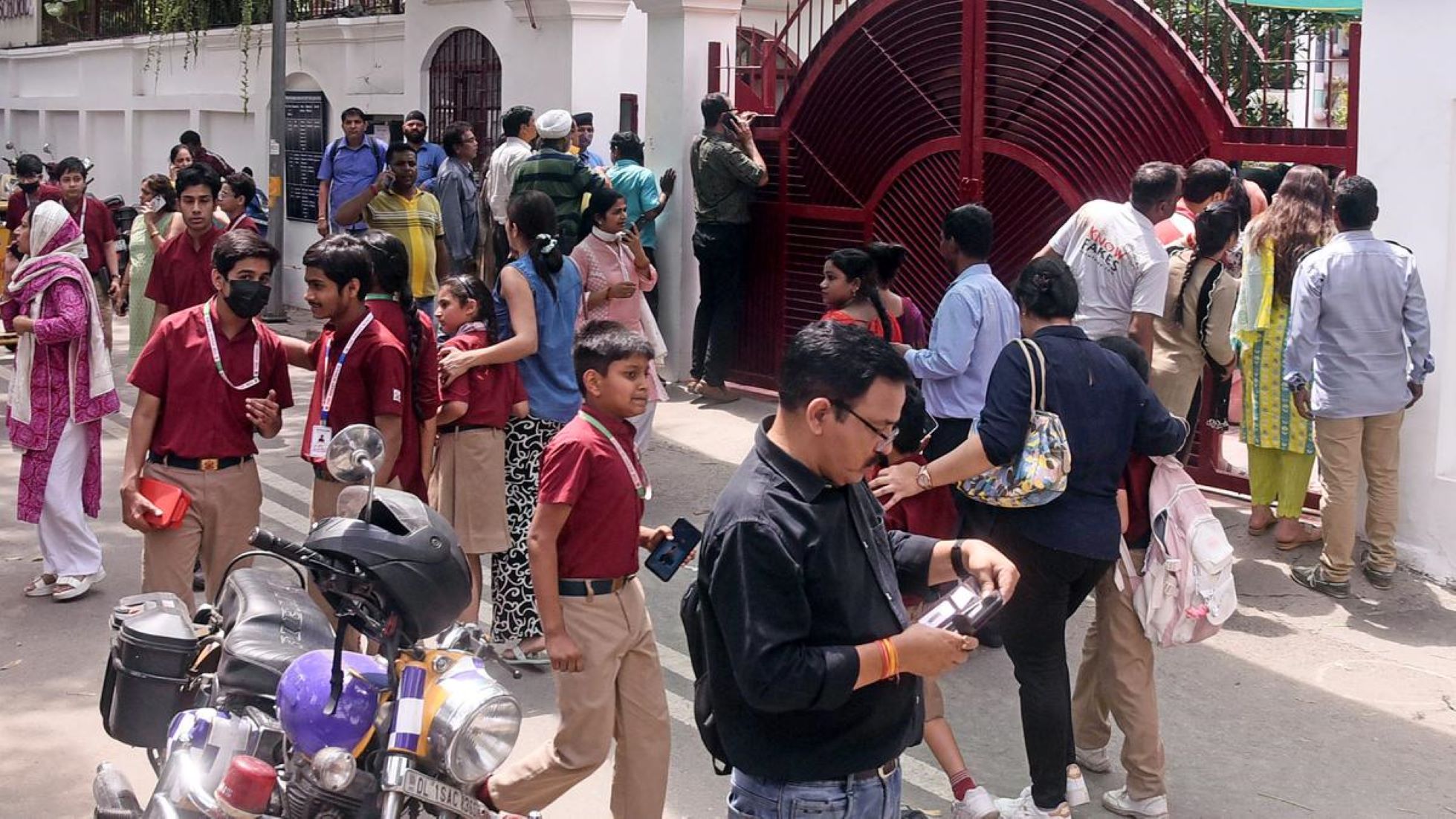 Students Evacuated In Indian School After Bomb Threat