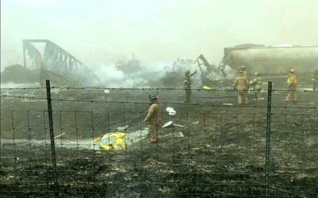 US: at least 6 dead, 30 injured after dust storm causes fatal 100-vehicle crash