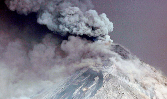 Guatemala: More than 1,000 evacuated as volcano Fuego erupts