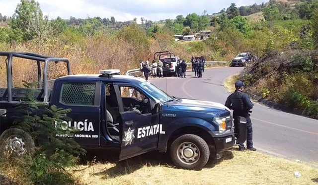 10 people killed in clash with Mexico police