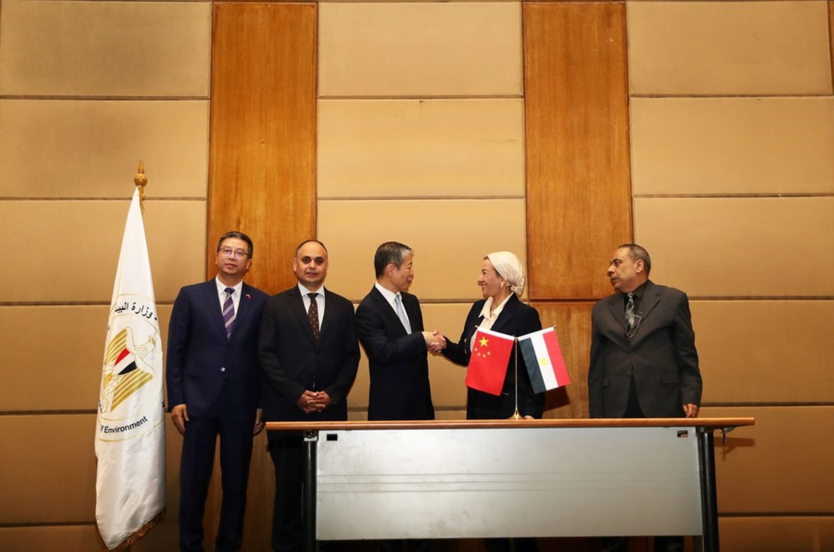 China Donated Energy-Saving Facilities To Help Egypt Combat Climate Change