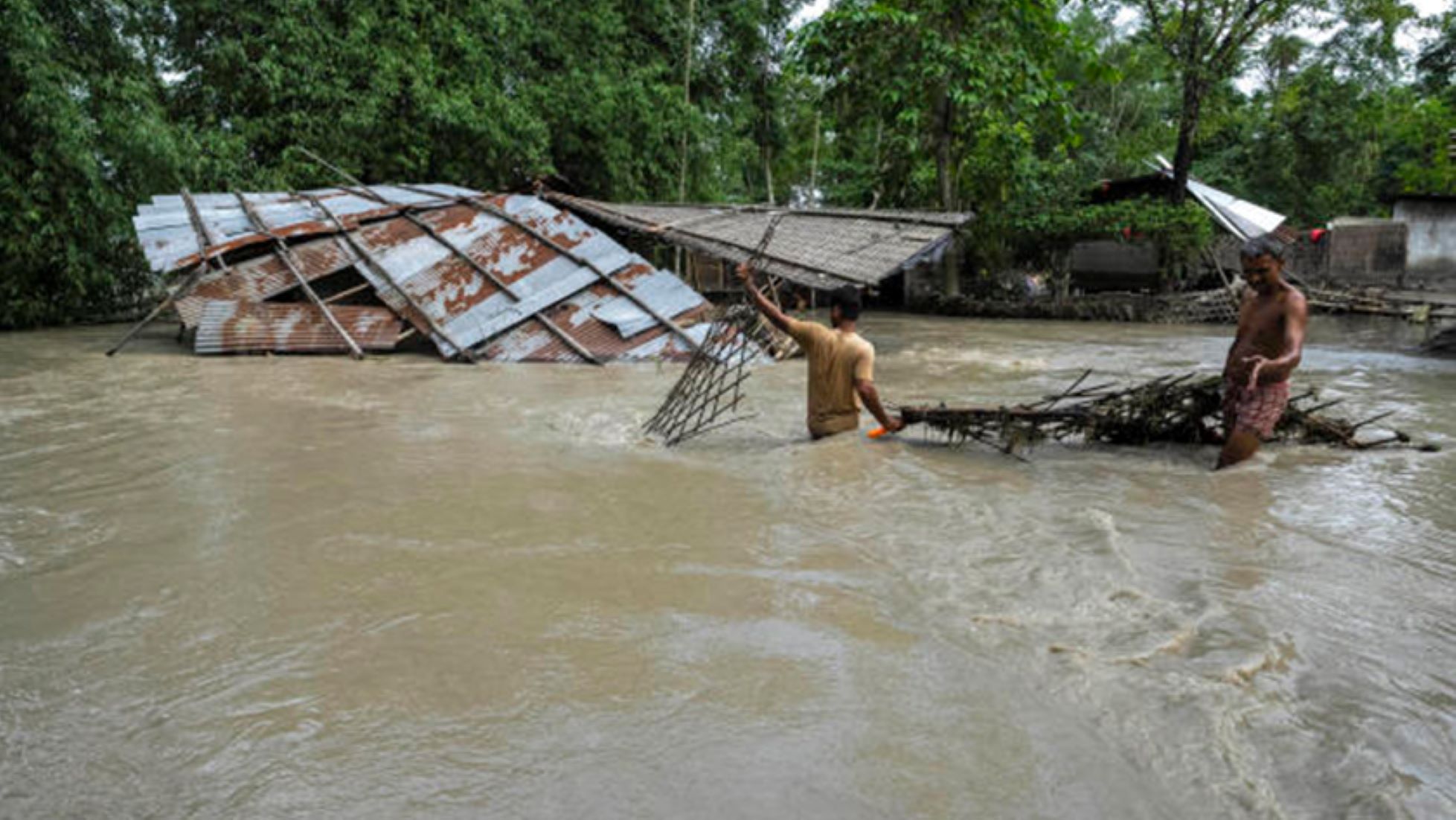 Flooding Displaces Over 92,000 People In Southern Philippines