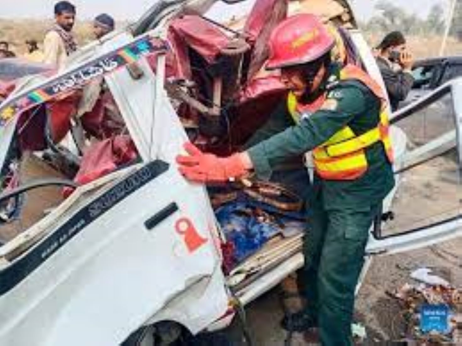 Six Killed, Six Injured In Road Accident In South Pakistan