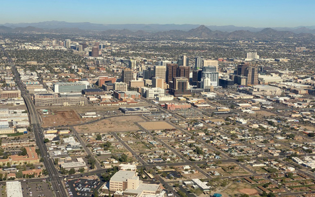 US drought: Arizona limits building as groundwater dries up