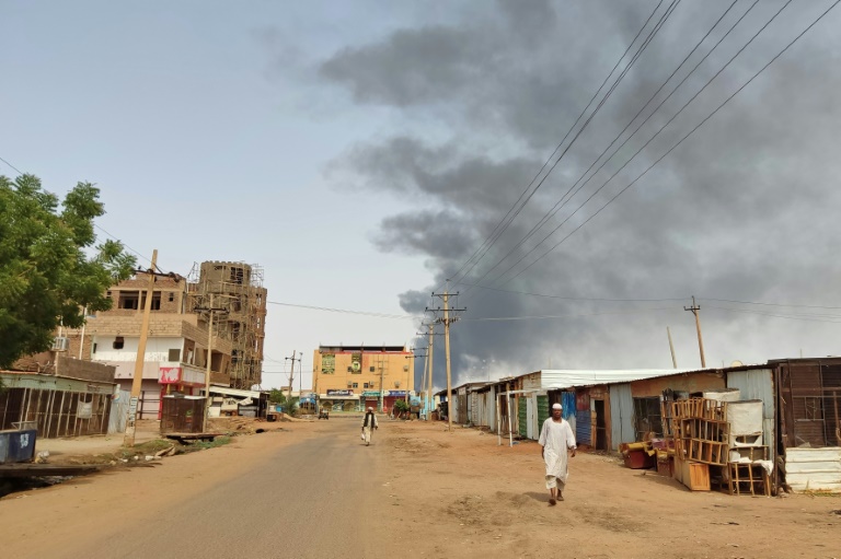 Sudan capital sees heavy fighting on eve of Muslim Eid al-Adha holiday