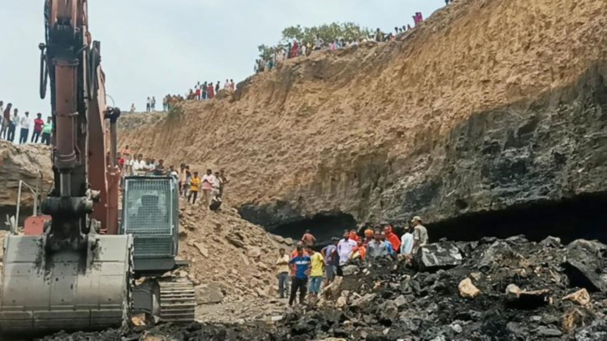 Three Killed After Coal Mine Collapsed In Eastern India