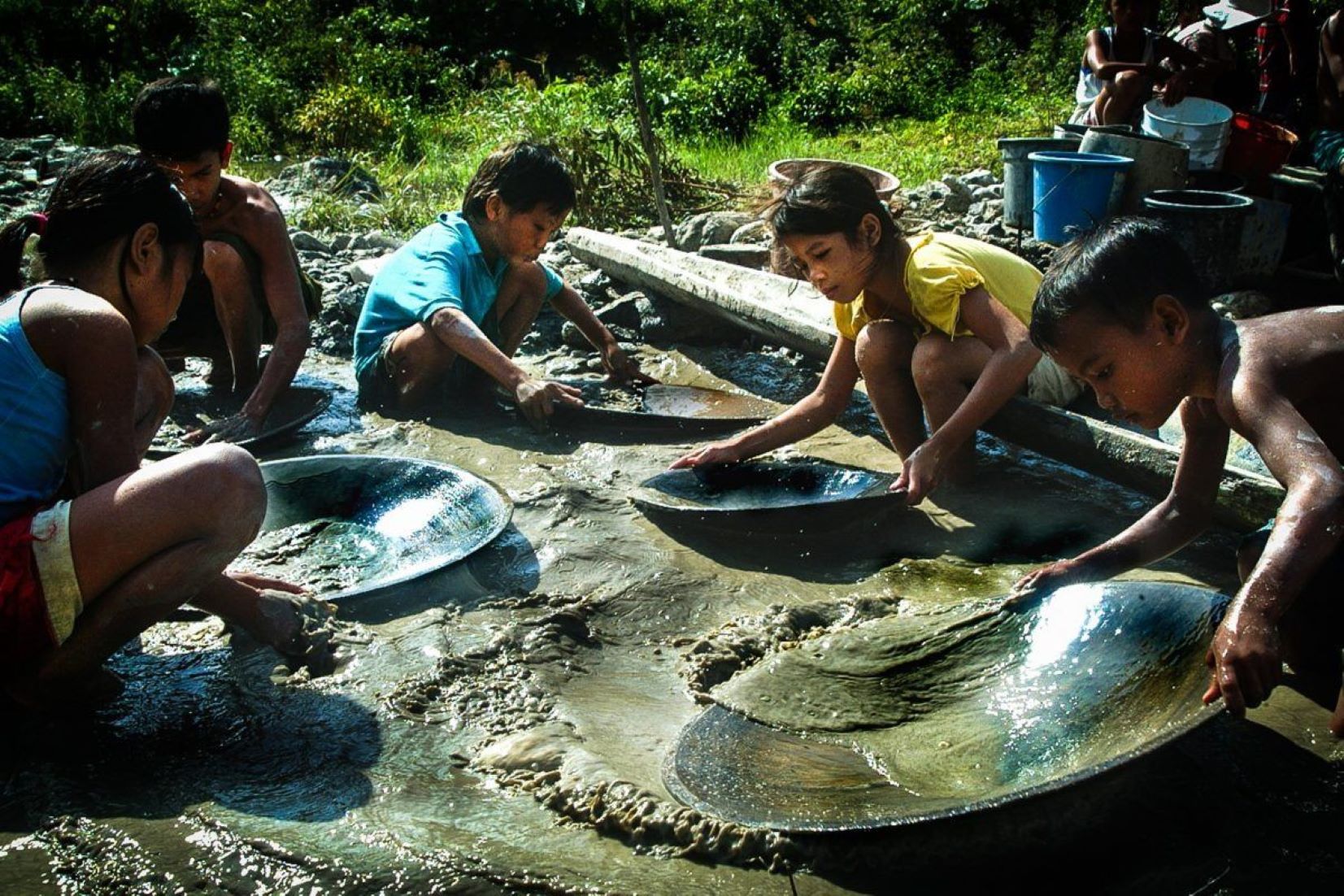 Working Children In Philippines Continue To Rise: Official Data