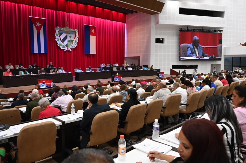 Cuban Parliament adopts Military Penal Code Legislation