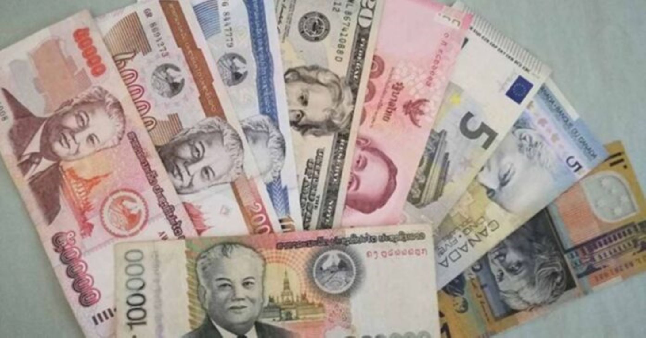 Lao Gov’t Orders Actions To Regulate Foreign Currencies