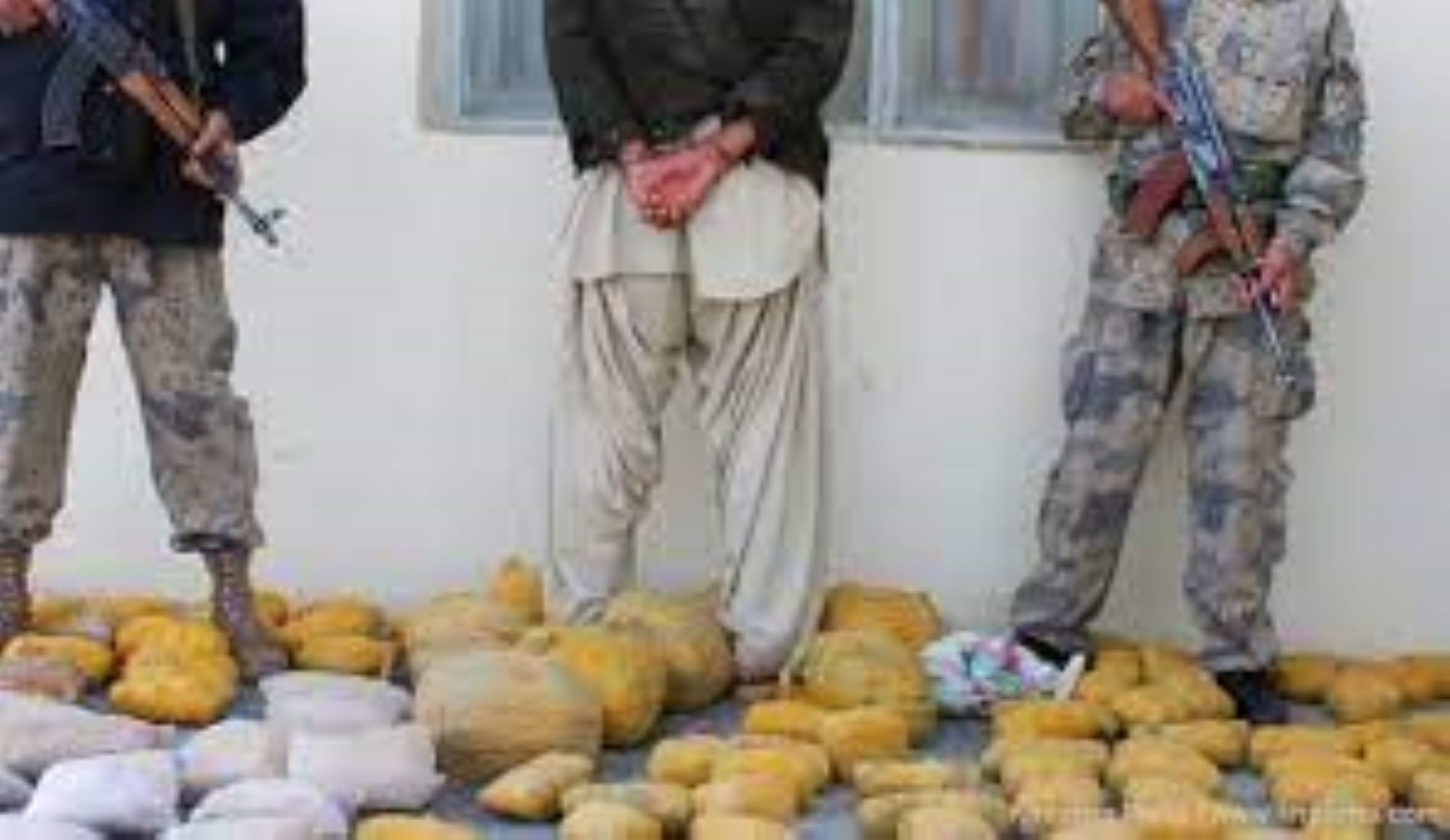 Police Arrested Drug Smuggler, Seized Opium In N. Afghanistan