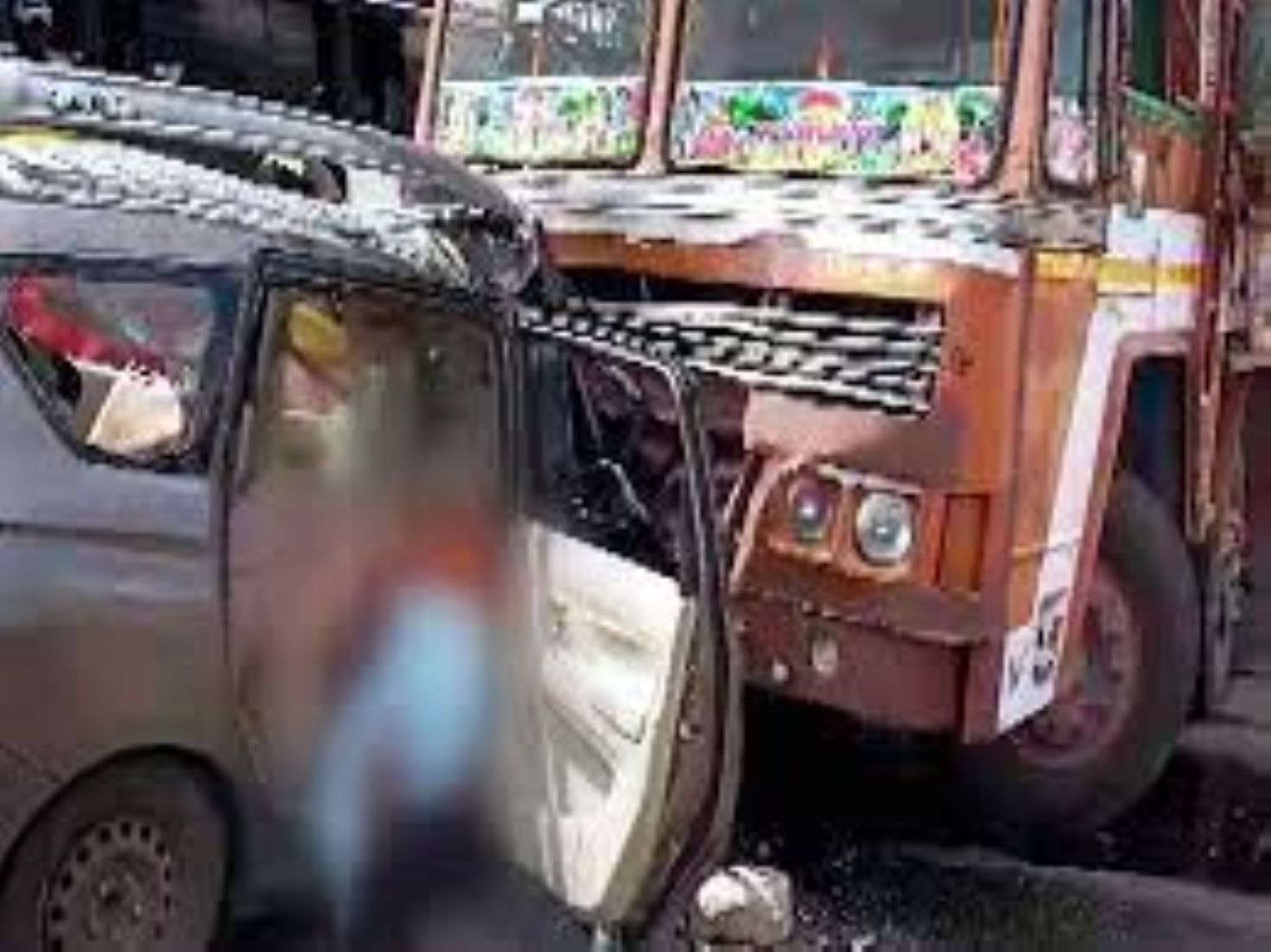 Six Killed, One Injured In Road Accident In Central India