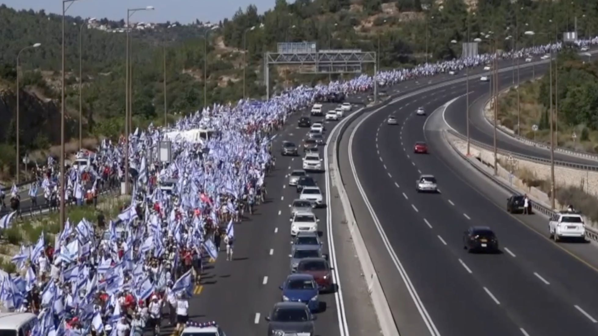 Israeli Lawmakers Debate Judicial Overhaul Bill Amid Protests