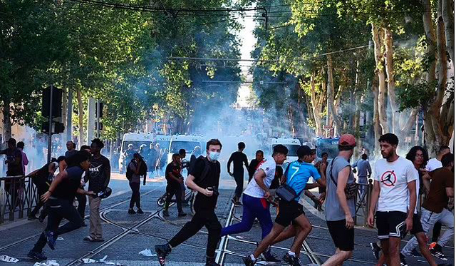 Update: Hundreds arrested on fifth night of France unrest after teen laid to rest