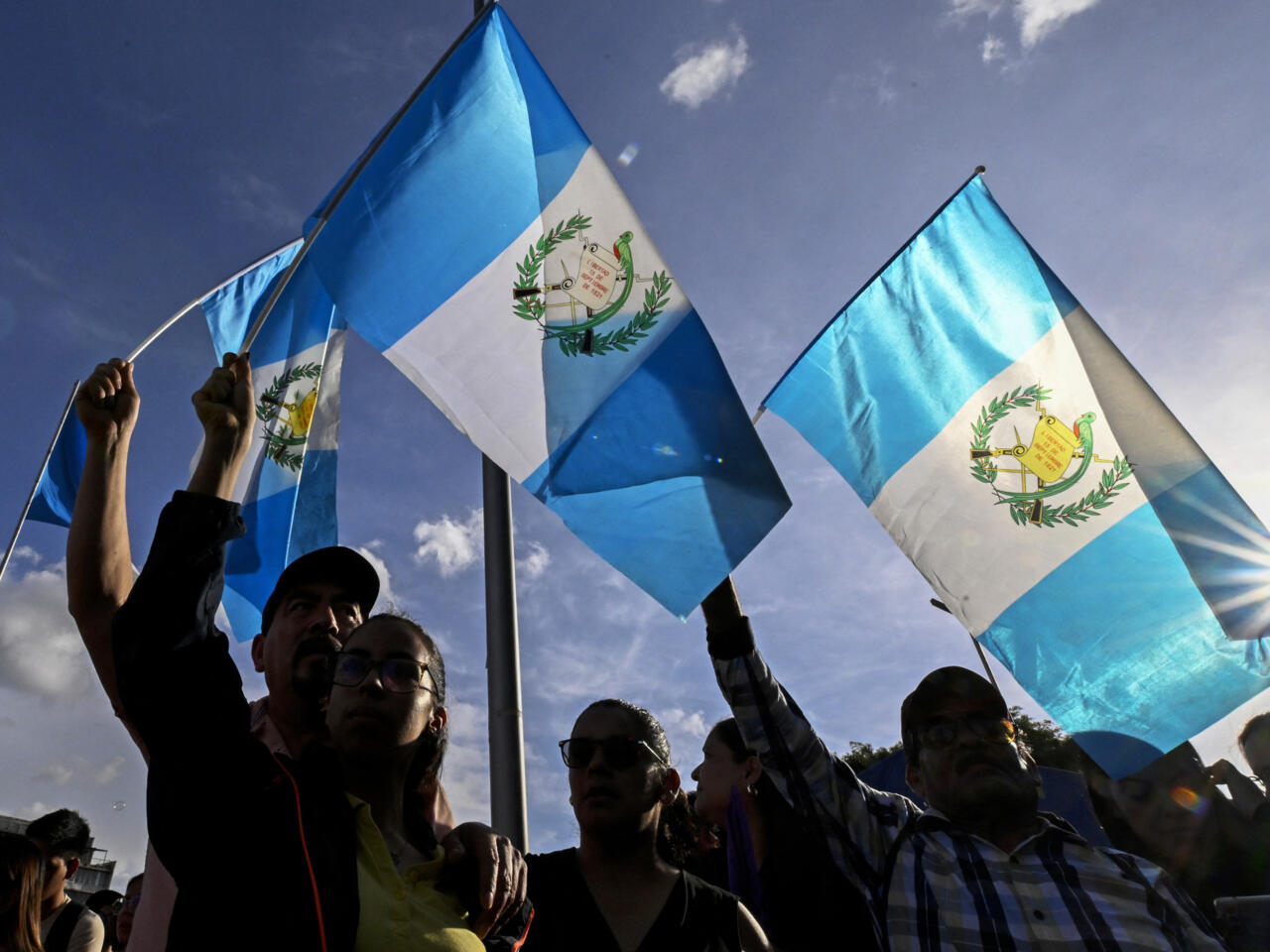 Guatemala candidate asks top court to pave way for presidential runoff